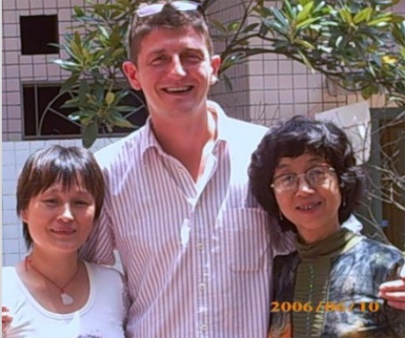 長(zhǎng)沙市譚力礦產(chǎn)品有限公司,長(zhǎng)沙礦產(chǎn)品銷(xiāo)售,工藝品銷(xiāo)售,鉆石飾品批發(fā)