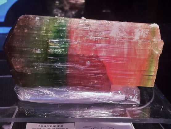 長(zhǎng)沙市譚力礦產(chǎn)品有限公司,長(zhǎng)沙礦產(chǎn)品銷(xiāo)售,工藝品銷(xiāo)售,鉆石飾品批發(fā)